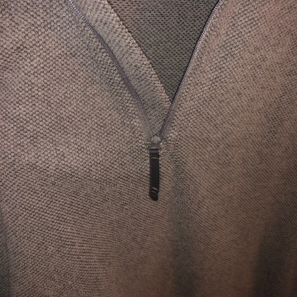 Merrell Pullover - Picture 2 of 4